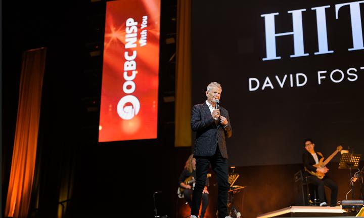 David Foster dalam acara David Foster and Friends Premium Music Experience 2023 by Bank OCBC NISP di Sentul pada 11 Agustus 2023/OCBC NISP